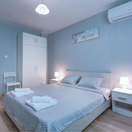 Daisy - 3 Room And Kitchen Apartment In Lazur Burgas Extérieur photo