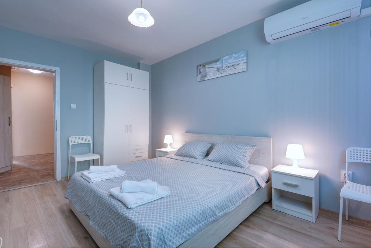 Daisy - 3 Room And Kitchen Apartment In Lazur Burgas Extérieur photo